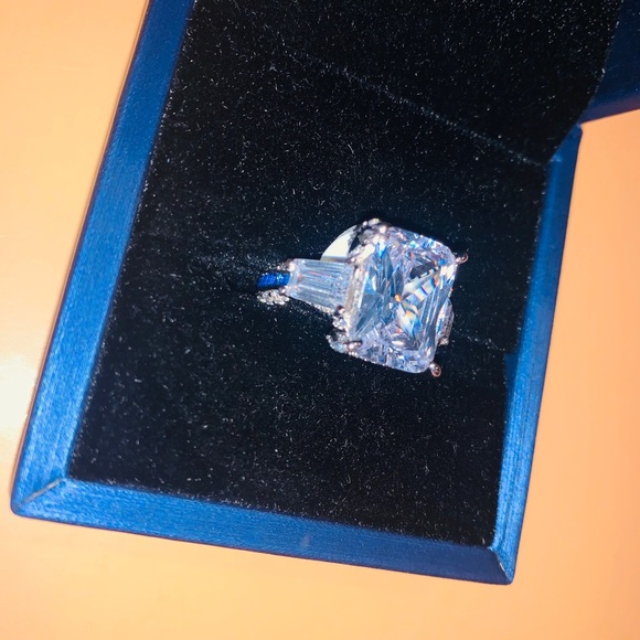 ÍTALO Jewelry engagement ring 💍 - Picture 2 of 5